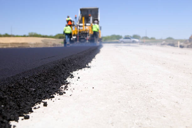 Best Driveway Paving Contractor  in Southwest Sandhill, TX